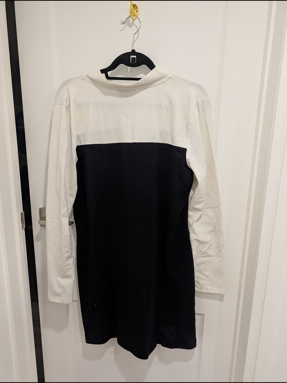 DKNY Black and White Long Sleeve Dress with Zip - Picture 3 of 6